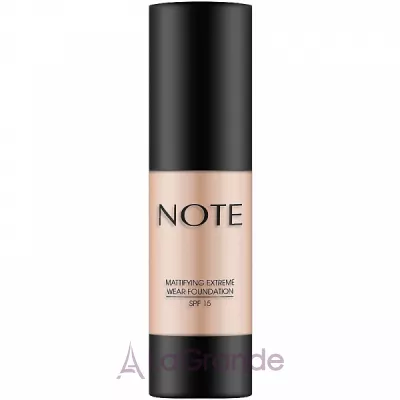 Note Mattifying Extreme Wear Foundation SPF 15  