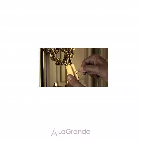 Antonio Banderas Her Golden Secret ���� (�������� ���� 50 �� + ������� ��� ��� 100 ��)