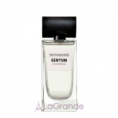 Genyum Photographer   ()