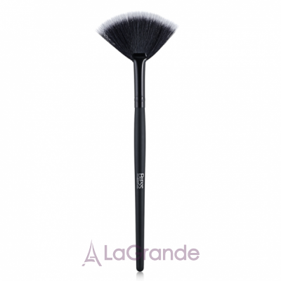Bless Beauty Brush 15      15