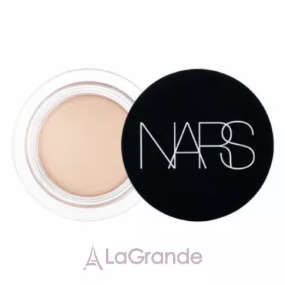 Nars Soft Matte Complete Concealer    