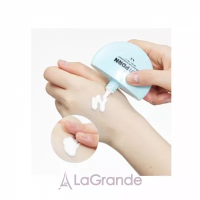 VT Cosmetics PDRN Moist Tone Up Sun Essence SPF50+       SPF50+