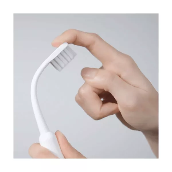 Median Gum Science Toothbrush ������ ����� ����� ��� �������� ����