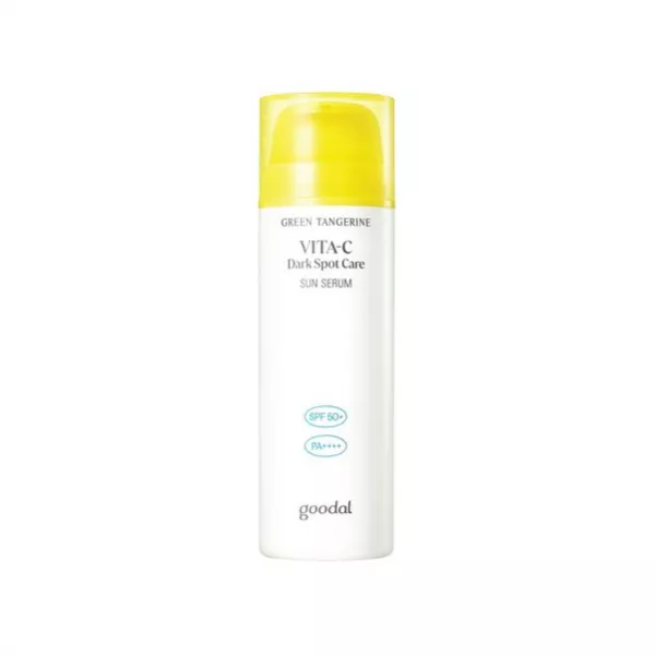 Goodal Green Tangerine Vita-C Dark Spot Care Sun Serum, SPF 50+ PA++++ �������������� ��������� ��� ���� � ��������� C