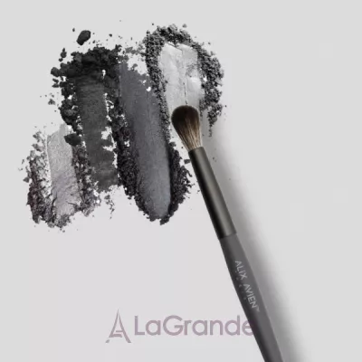 Alix Avien Blending Brush    