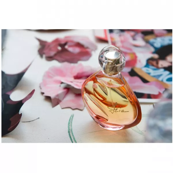 Sisley Izia ����������� ����