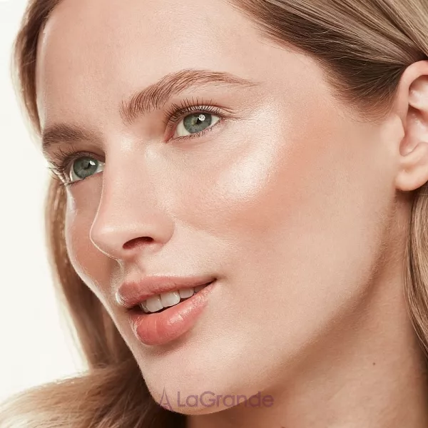 Bourjois Maxi Round Pot Bronzer ������� ��� �������