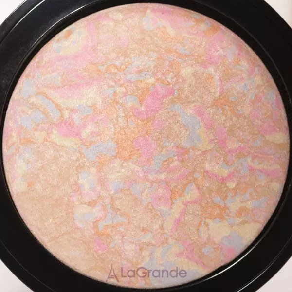 BeYu Be Sencual Highlighting Powder ����� ���������