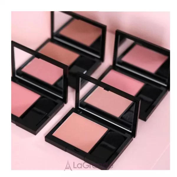 BeYu Catwalk Powder Blush ���������� ������